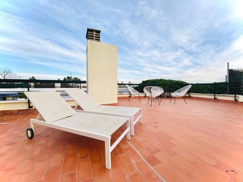 Apartamento Modern Penthouse With Rooftop Close To The Beach