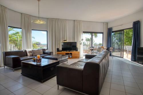 Villa Paradise Beach