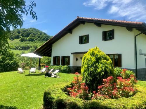 Agroturismo Etxaburu