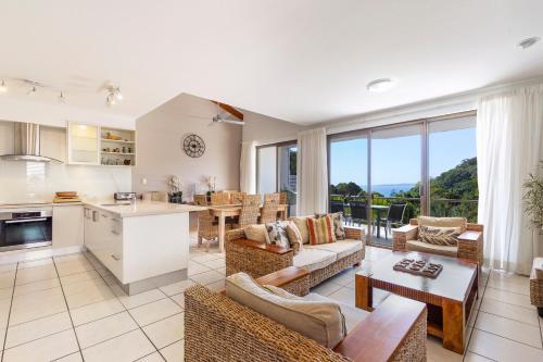 Viewland Drive Apartments
