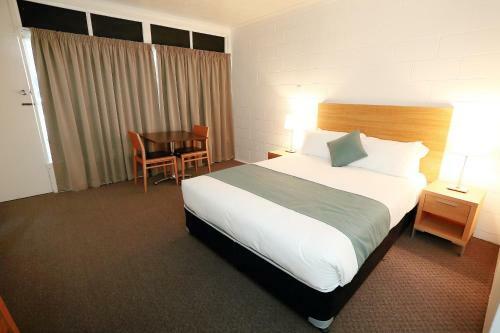 Motel Q Express