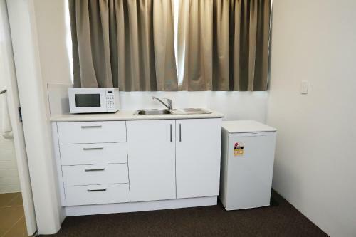 Motel Q Express