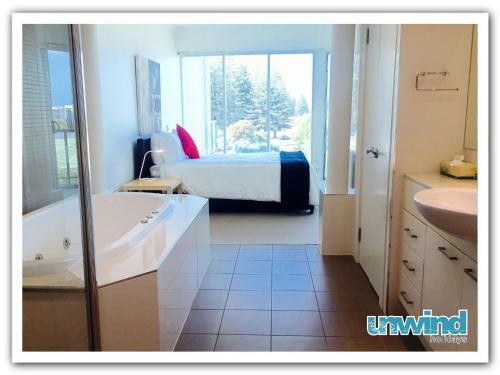 Unwind @ Gallery Apartments