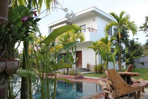 Zoneast Villa