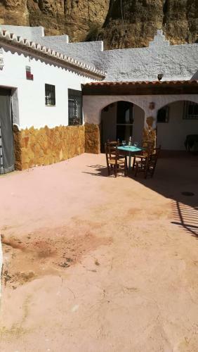 Casa Cueva El Algarrobo