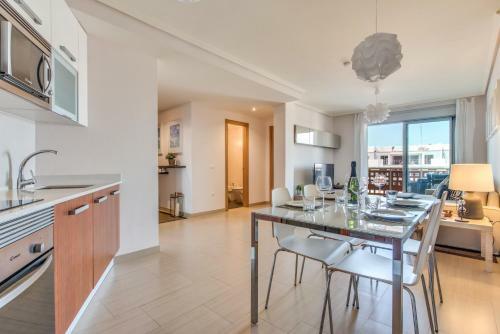 Architect's Beach Apartment