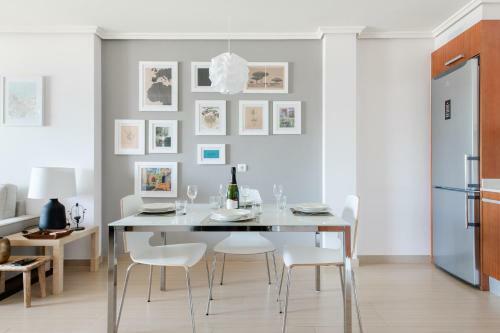 Architect's Beach Apartment