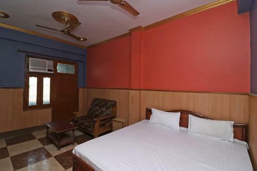 Hotel Vaccinated Staff - Spot On 38000 Vaidehi Bhawan