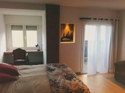 Apartamento Turistic Girona - Piso de 3 Habitaciones