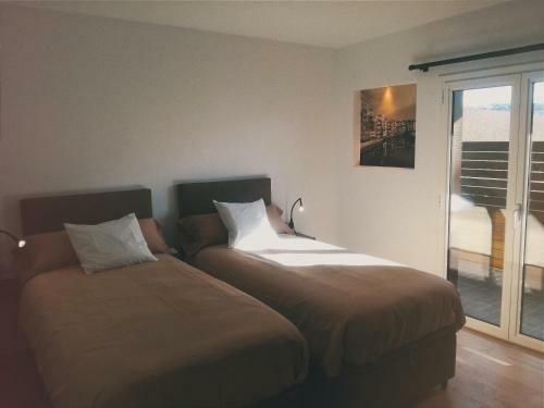 Apartamento Turistic Girona - Piso de 3 Habitaciones