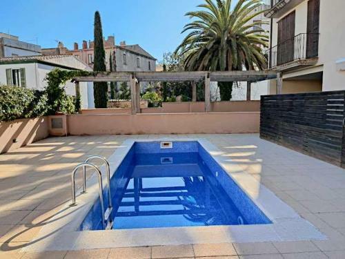 Apartamento En Centro de Tossa de Mar Con Parking Y Piscina