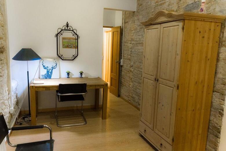 B&B Placa Bell-lloc