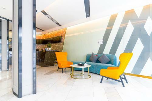 Joy Hotel