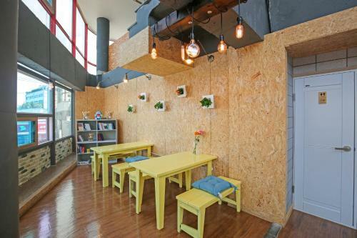 Hostal Dashim