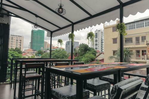 Feliz Hostel Cafe & Bar