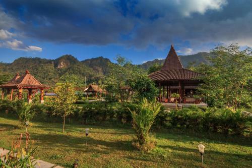 Balkondes Majaksingi Borobudur