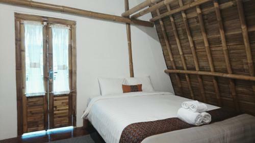 Hostal Balkondes Kembanglimus