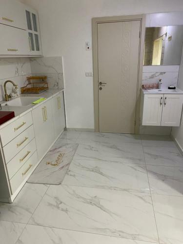 ???? ????? - Meret Apartment