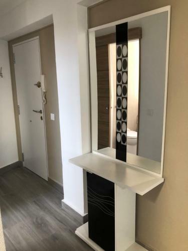 Mimosa Apartment