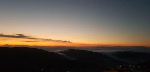 Hostal Sunrise Bhermon