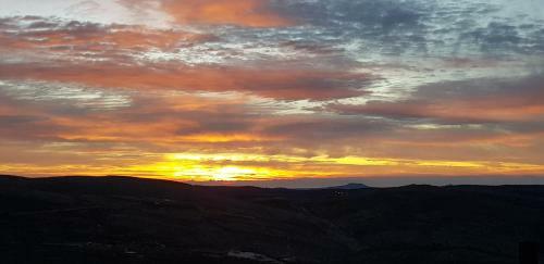 Hostal Sunrise Bhermon