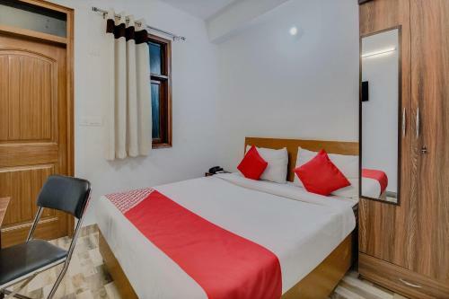 Hotel Collection O 16840 Skyheight Residency