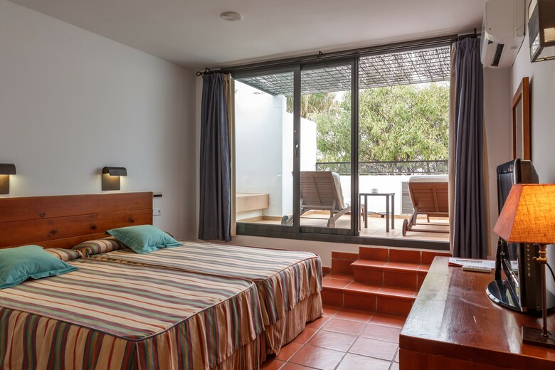 Hotel Cala Chica