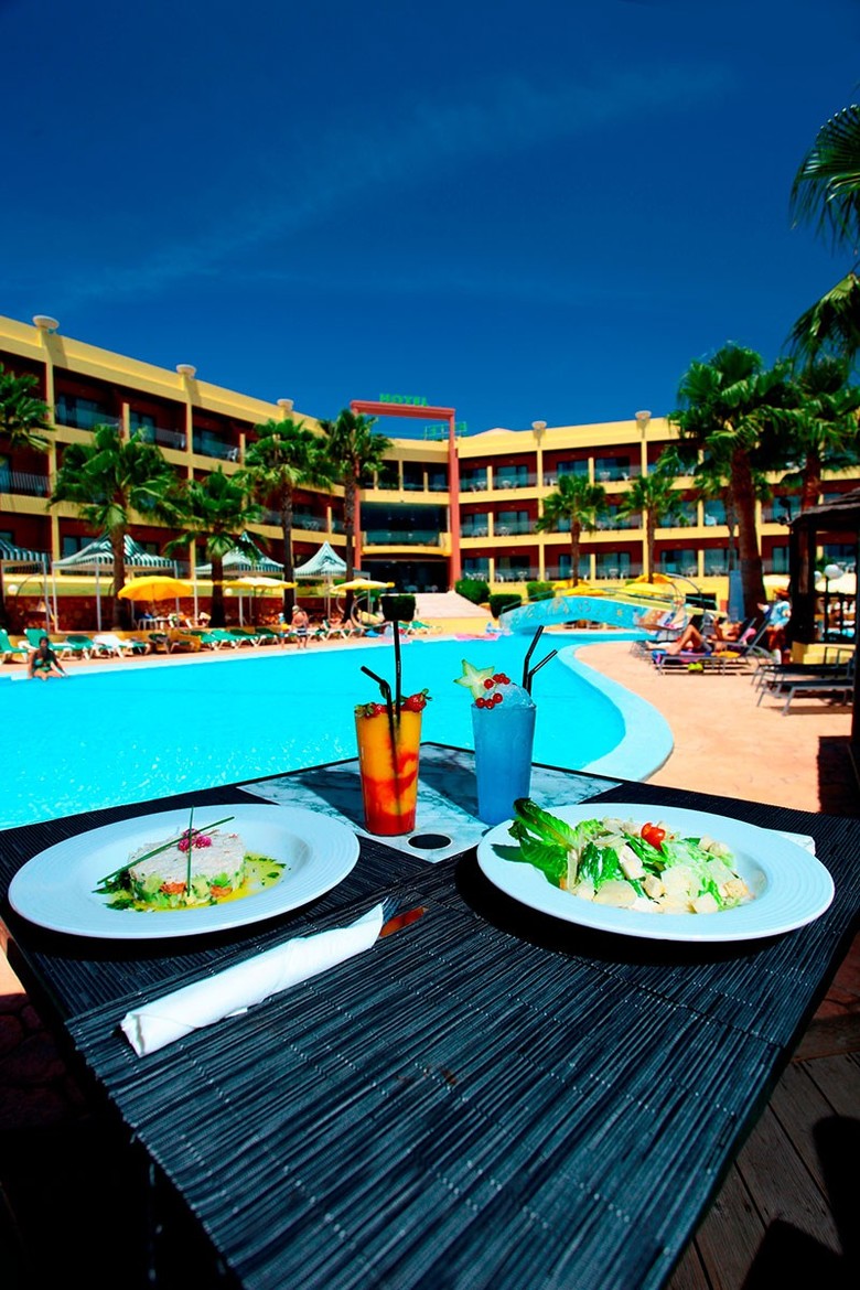 Hotel Baia Grande