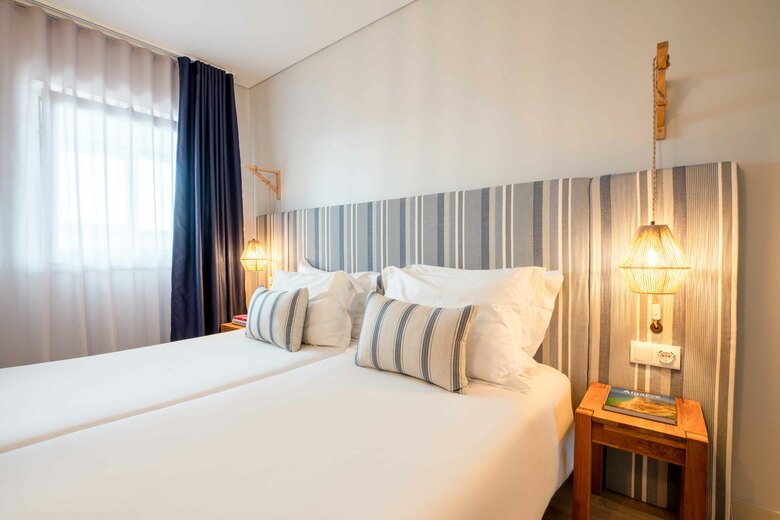 Hotel Aqualuz Lagos By The Editory