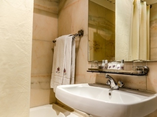 Hotel Jorge V