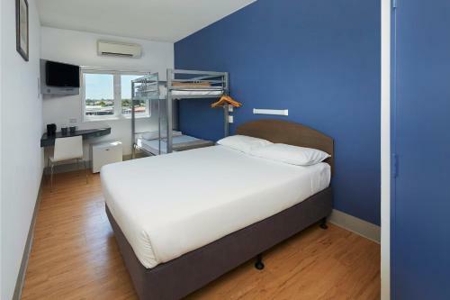 Ibis Budget Perth Airport