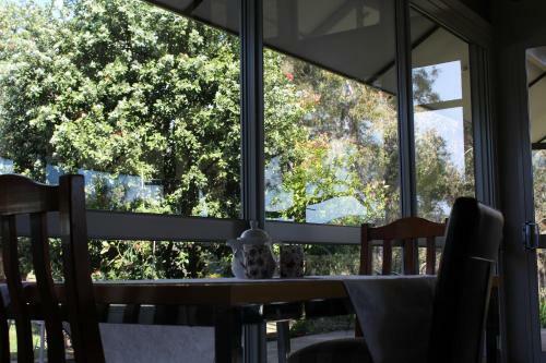 Hostal Elfin Hill Country Accommodation