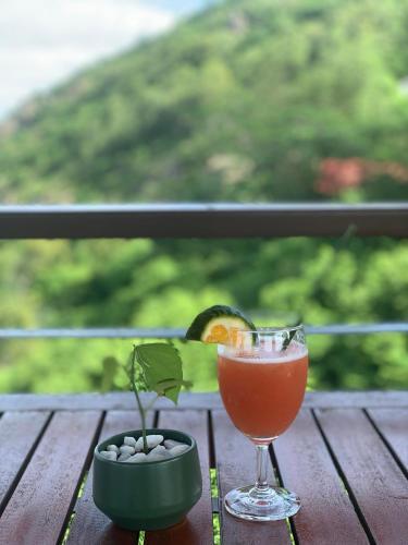 Hotel Kh�ch S?n 20
