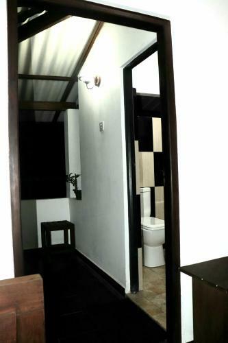 Hostal Rainforest River Bay