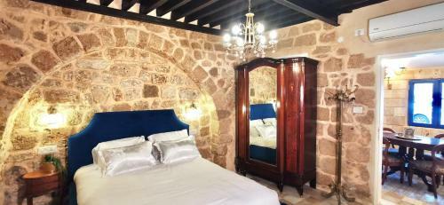 Stylish Apartment With Private Parking By The Marina