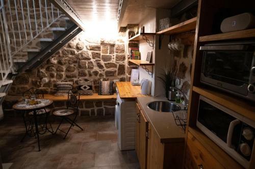 Duplex Apartment In Old Acre - One Thirty One