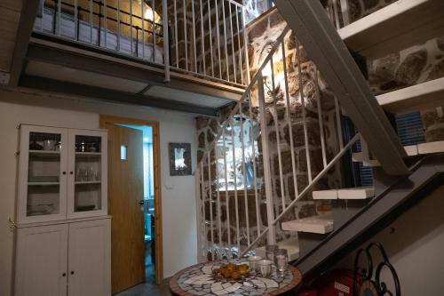Duplex Apartment In Old Acre - One Thirty One