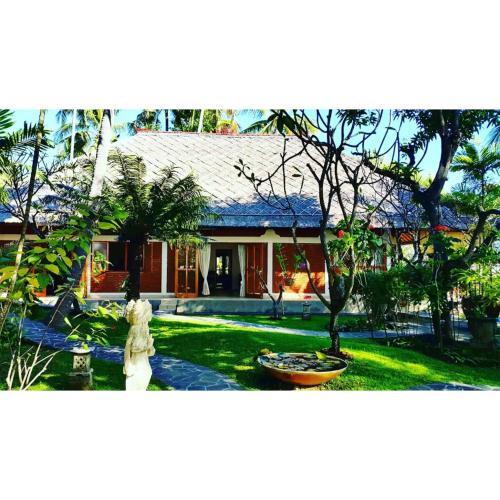 The Ning Beach Front Villa