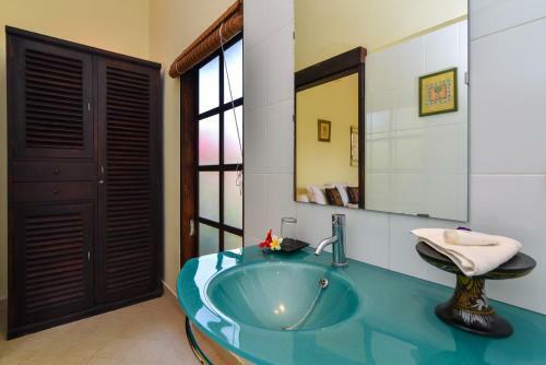 Villa Lotus Dencarik