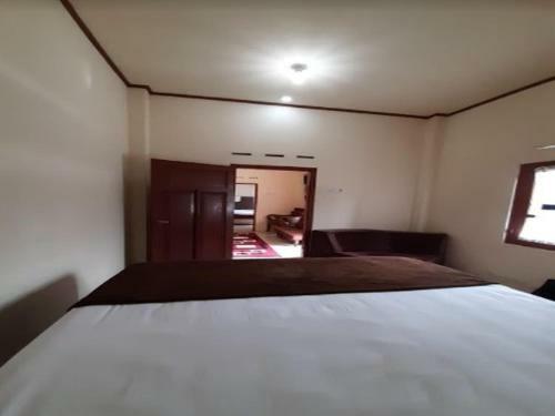 Homestay Hj Mira
