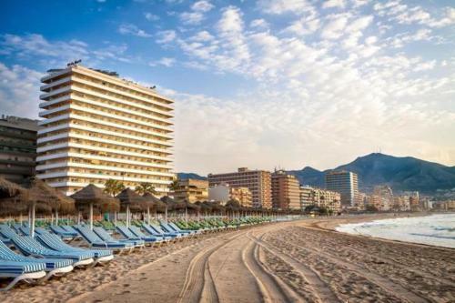 Hostal Apartamento Las Torres Con Vista Al Mar