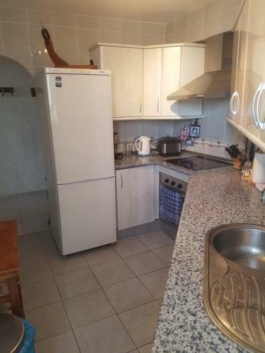 Hostal Apartamento Las Torres Con Vista Al Mar