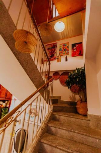 Nh� Kh�ng C?a