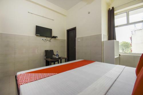 Oyo Flagship 75751 Hotel Surya