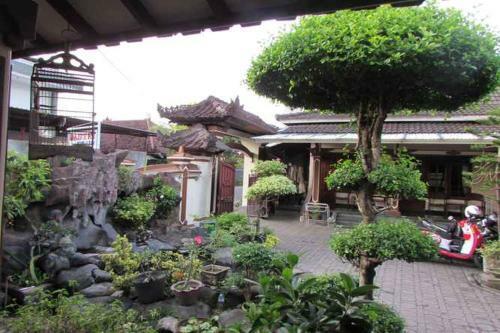 Astri Homestay