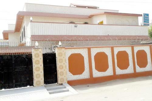 Hostal Indus Guest House