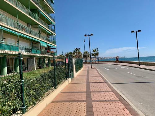 Beachfront Apartment In Fuengirola