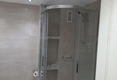 Apartamento Pyr Studio Apt Partial Seaview