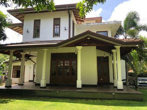 Blue Bay Hiri