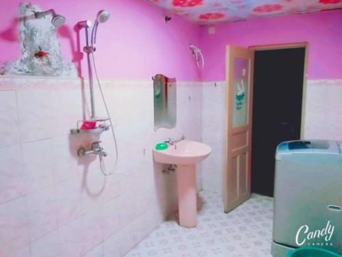 Bed & Breakfast Hiri Moon Villa